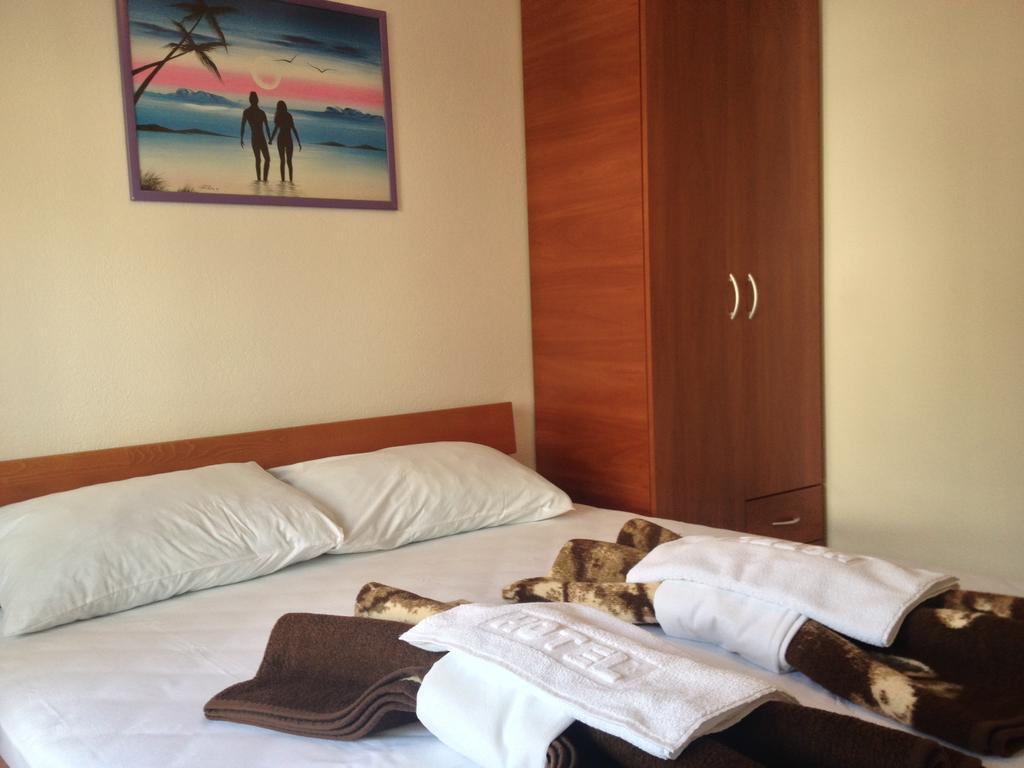 Rooms Kuljic Budva Room photo